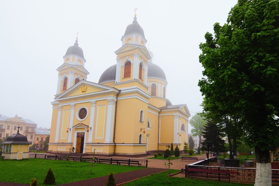 Flüge Košice Czernowitz