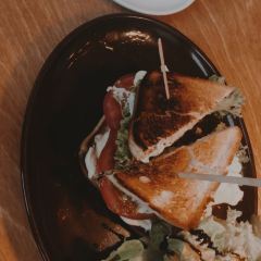Nordic House Luxury Burgers User Photo