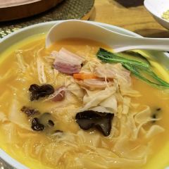 Shui Jing Hong Guan 여행 사진