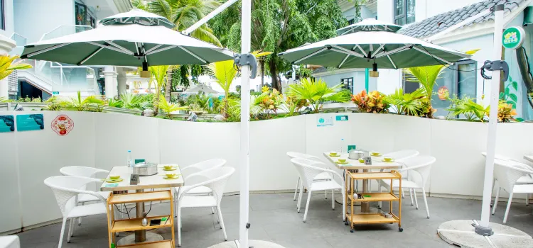 Coconut Chicken in the Courtyard (Seaside Courtyard Food Court Branch)