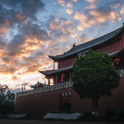 Các khách sạn ở WeiShan Ancient City