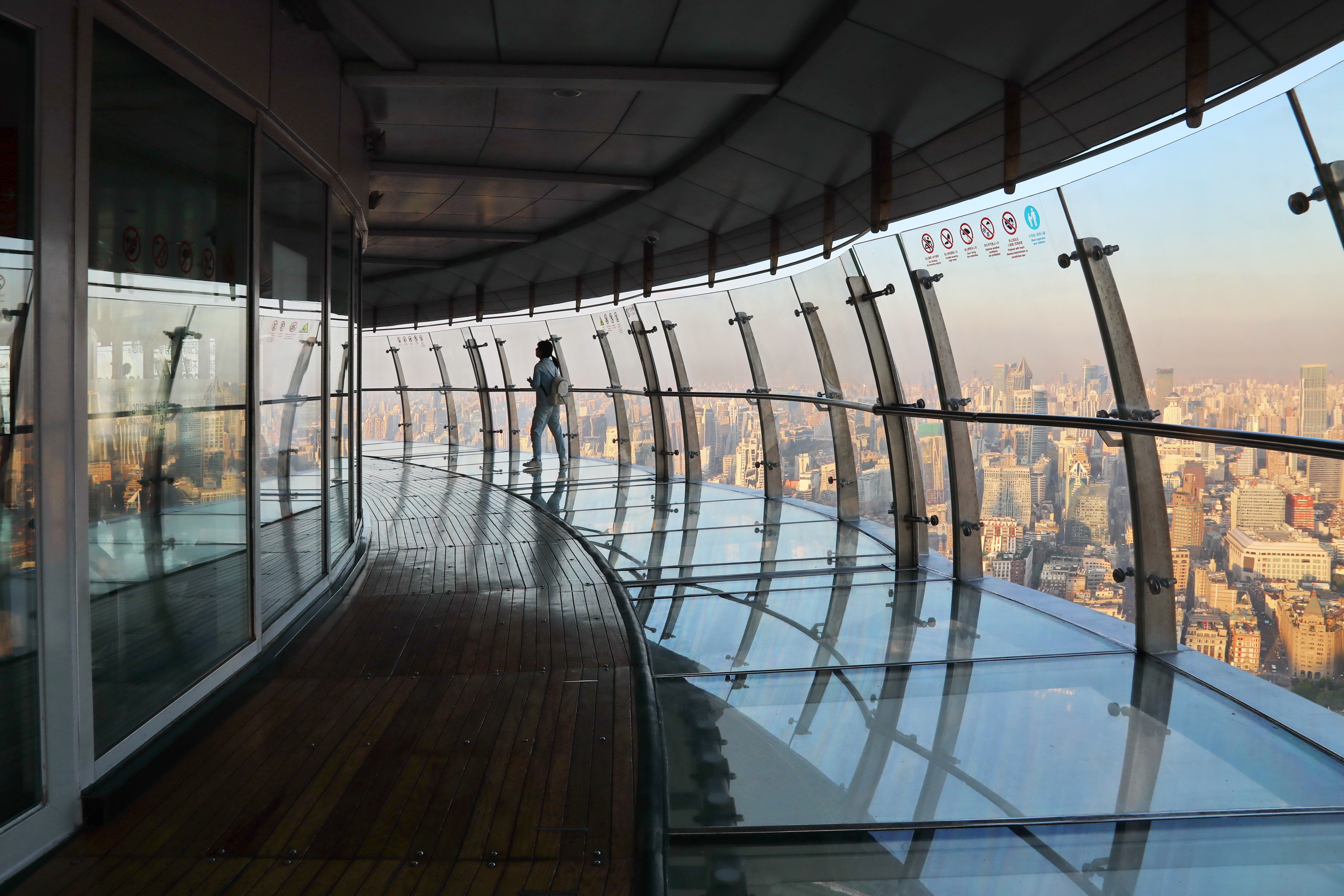 最新】東方明珠電視塔全透明視光廊 - チケット、営業時間、口コミ