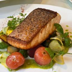 Polo Lounge User Photo