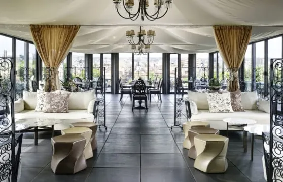 Etnea Roof Bar & Restaurant by “UNA cucina”