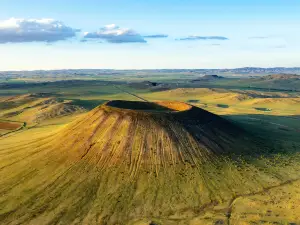 察哈爾火山群