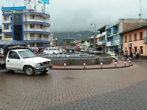 Plaza Roja Guaranda