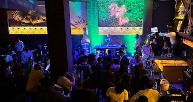 Flirt Lounge Addis