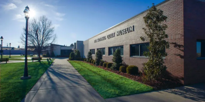 The National Quilt Museum