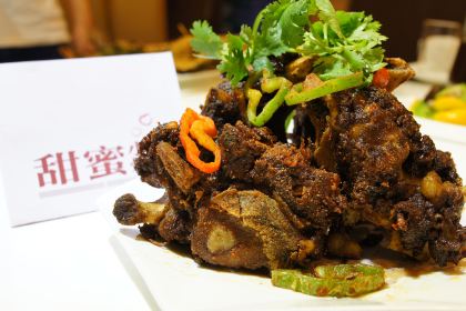 雨後行菜的小館（華山路店）