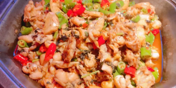 蛙來噠炭燒牛蛙