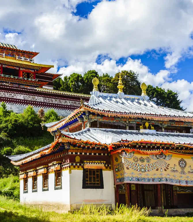 Langmu Temple Town