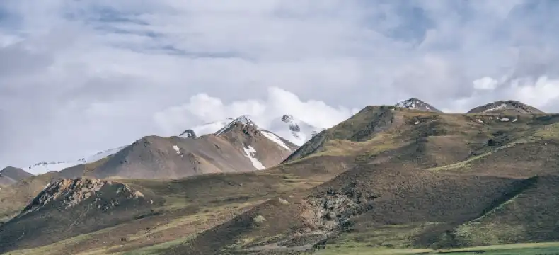 鄰近青海果洛州格薩爾博物館的酒店