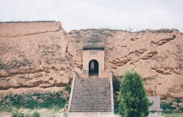 Hongfu Temple
