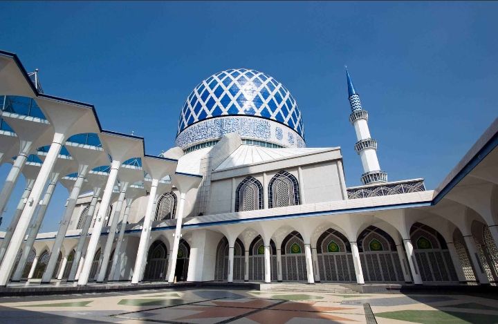 Masjid Sultan Salahuddin Abdul Aziz Shah