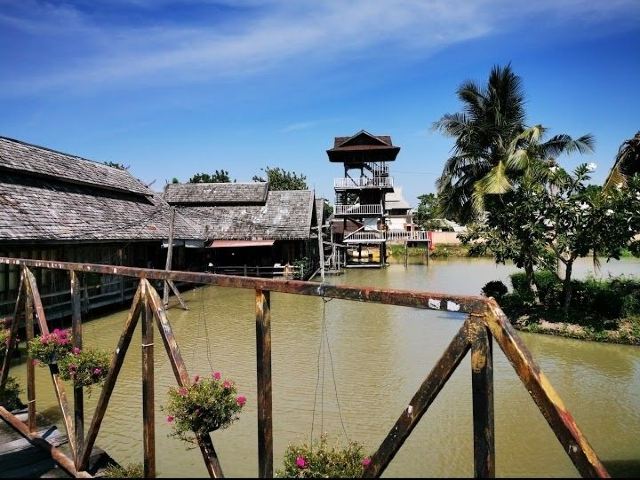 Pattaya Floating Market
