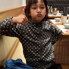 馋三尺蟹粉小笼(南京东路店) User Photo