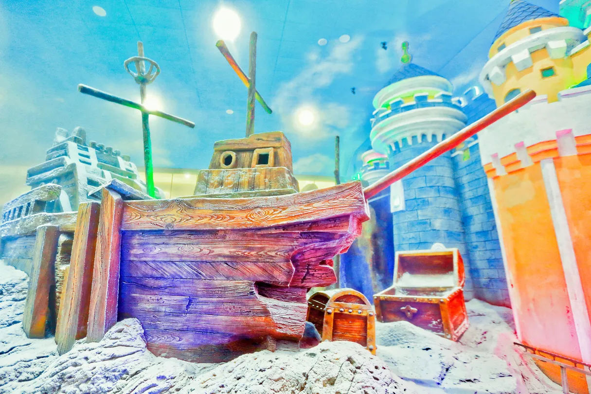 2_Alps Ice and Snow World