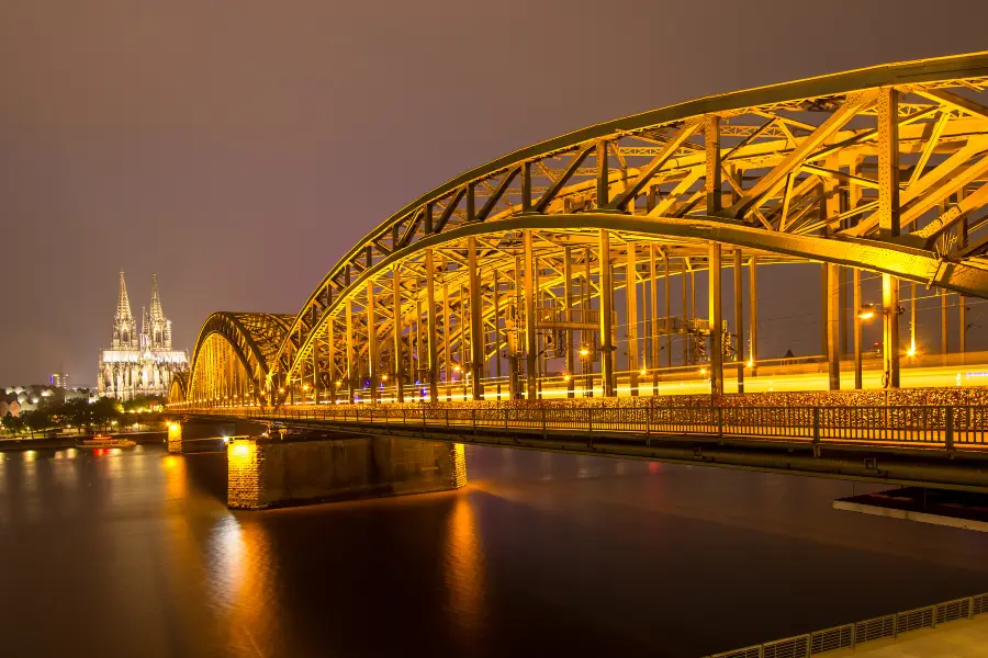 Puente Hohenzollern