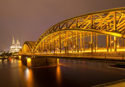 Puente Hohenzollern