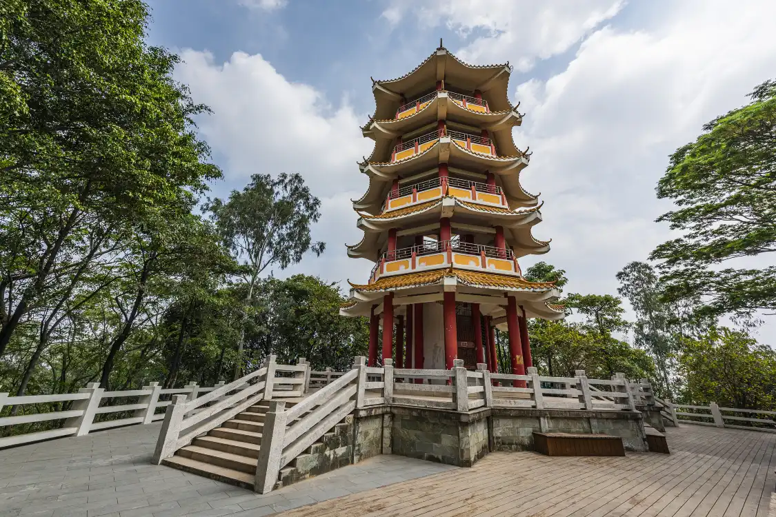 관란 인민 공원 주변 호텔