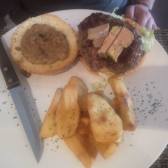 Le Saint Georges User Photo