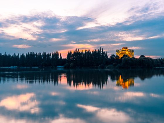 Zhongxuan Pavilion