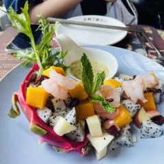 KNIFE AND FORK MEET CHOPSTICKS 여행 사진