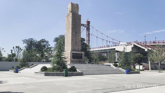 Qiqikangzhan Monument