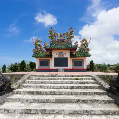 4-Star Hotels in Onna