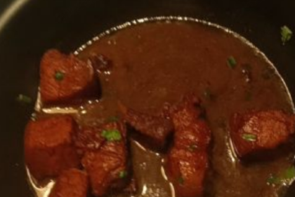 云里安凹本味餐厅