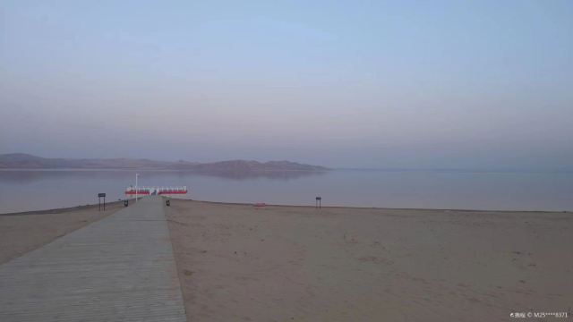 Hongshan Lake