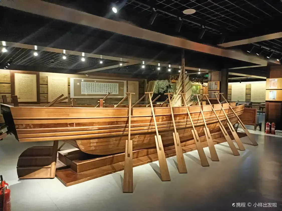 Hotels near Jilin Naval Hall Exhibition