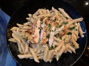Tiwan Restaurant & Café