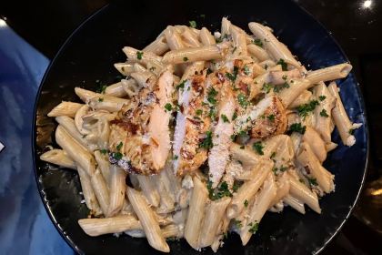 Tiwan Restaurant & Café