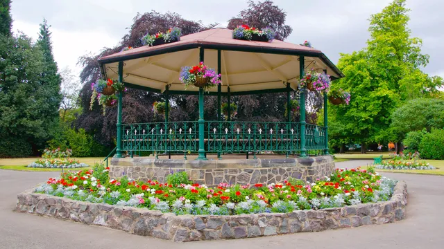Queen's Park