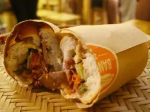 Banh Mi 25