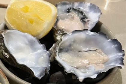 A Cut Above Bar and Grill