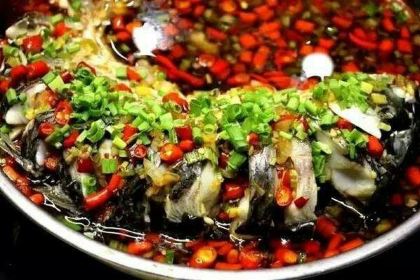 YI GU REN TU CAI GUAN