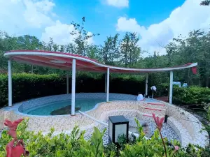 Huluwan Hot Spring