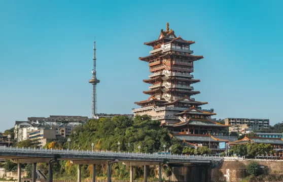 越王樓門票（包括《瓊樓雅樂》演出）優待（學生/小童）