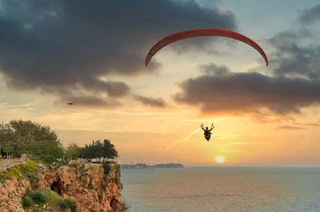 Paragliding in Antalya