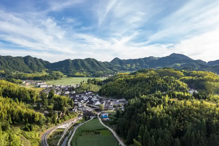 Hotels near Yunzhongdaji