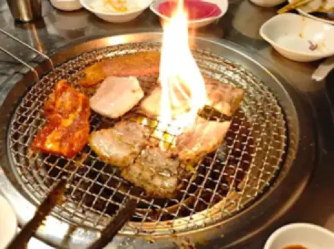 moon bbq
