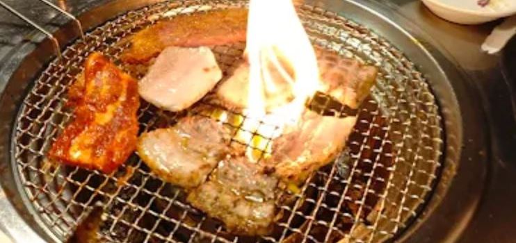 moon bbq