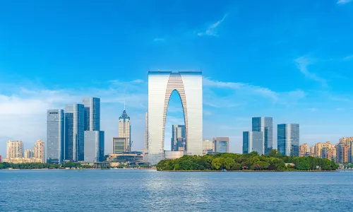 Jinji Lake