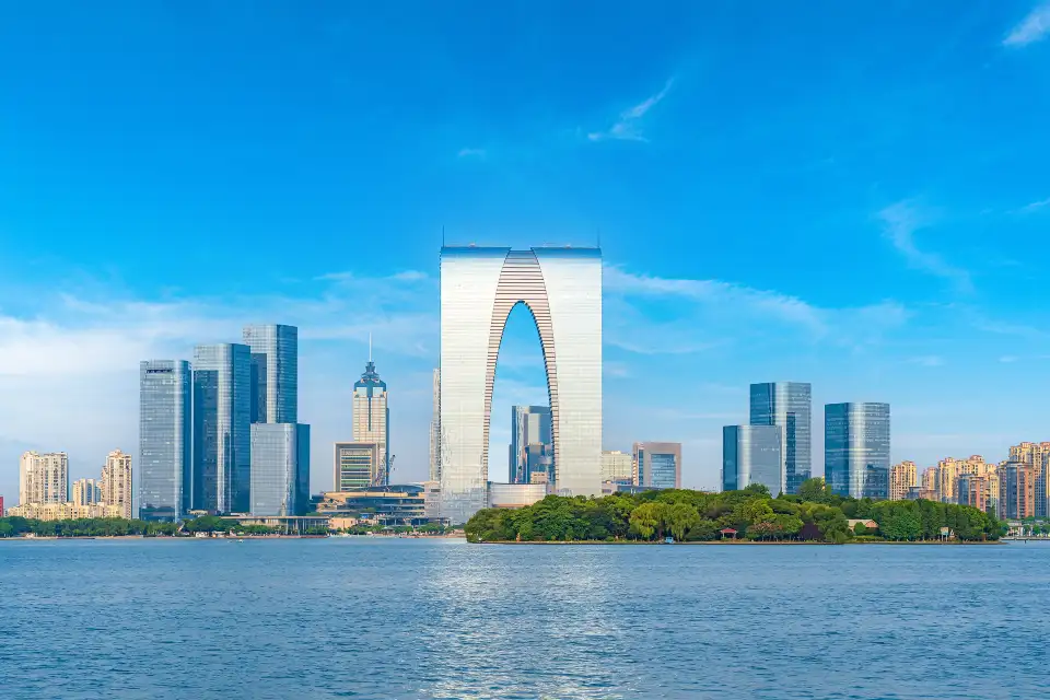 1_Jinji Lake