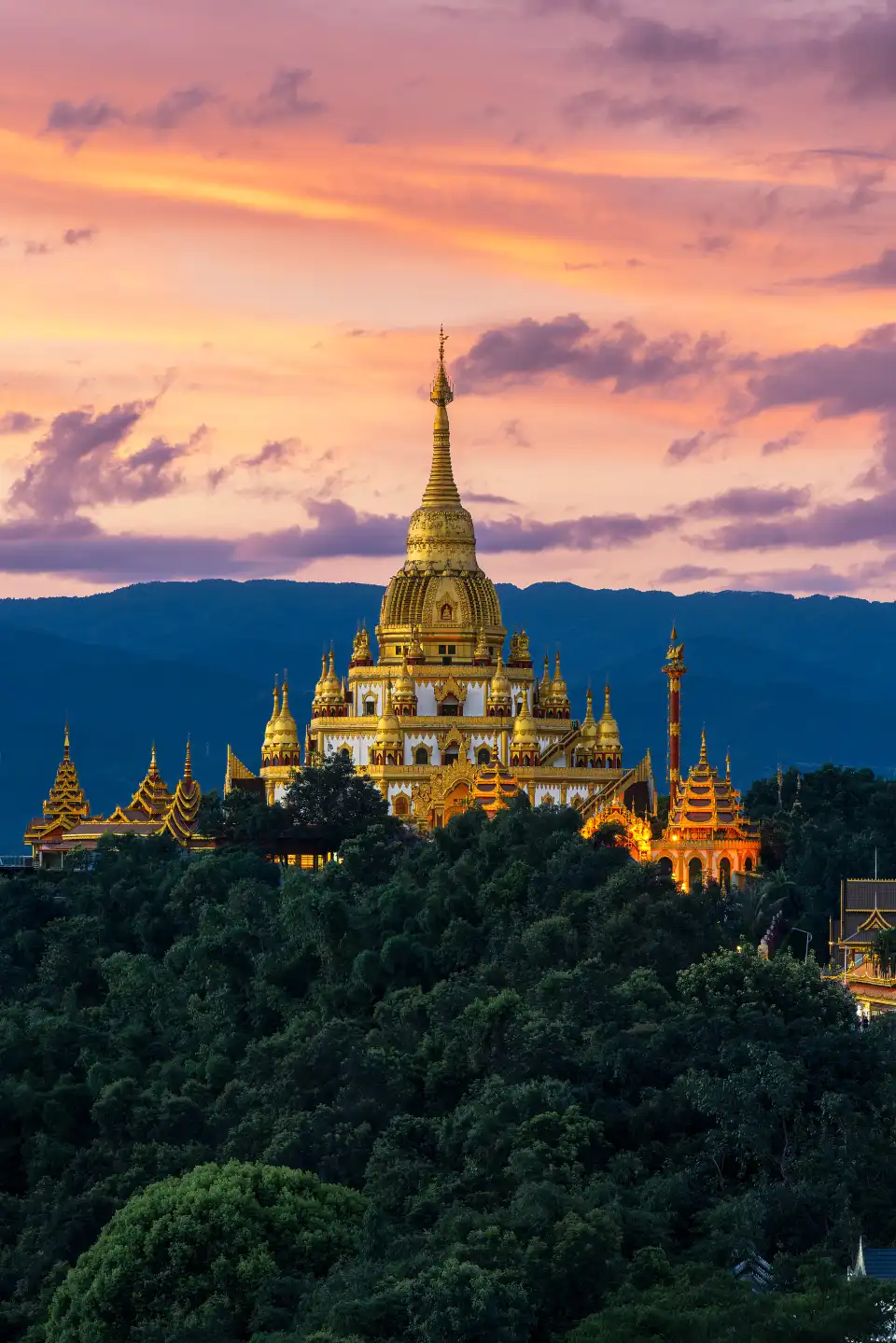 5_Meng Huan Shwedagon Pagoda