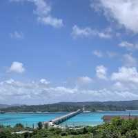 沖縄　橋から見る海は本島屈指の絶景