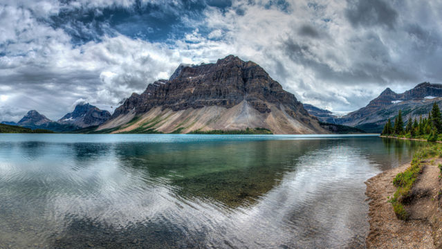 Bow Lake
