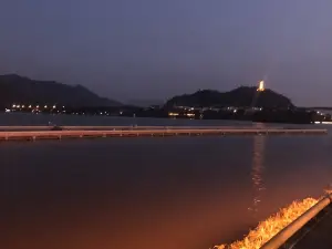Linghu Park
